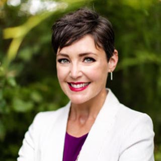 Dr. Lindsey VanDyke, DO, FACOI, FEAA